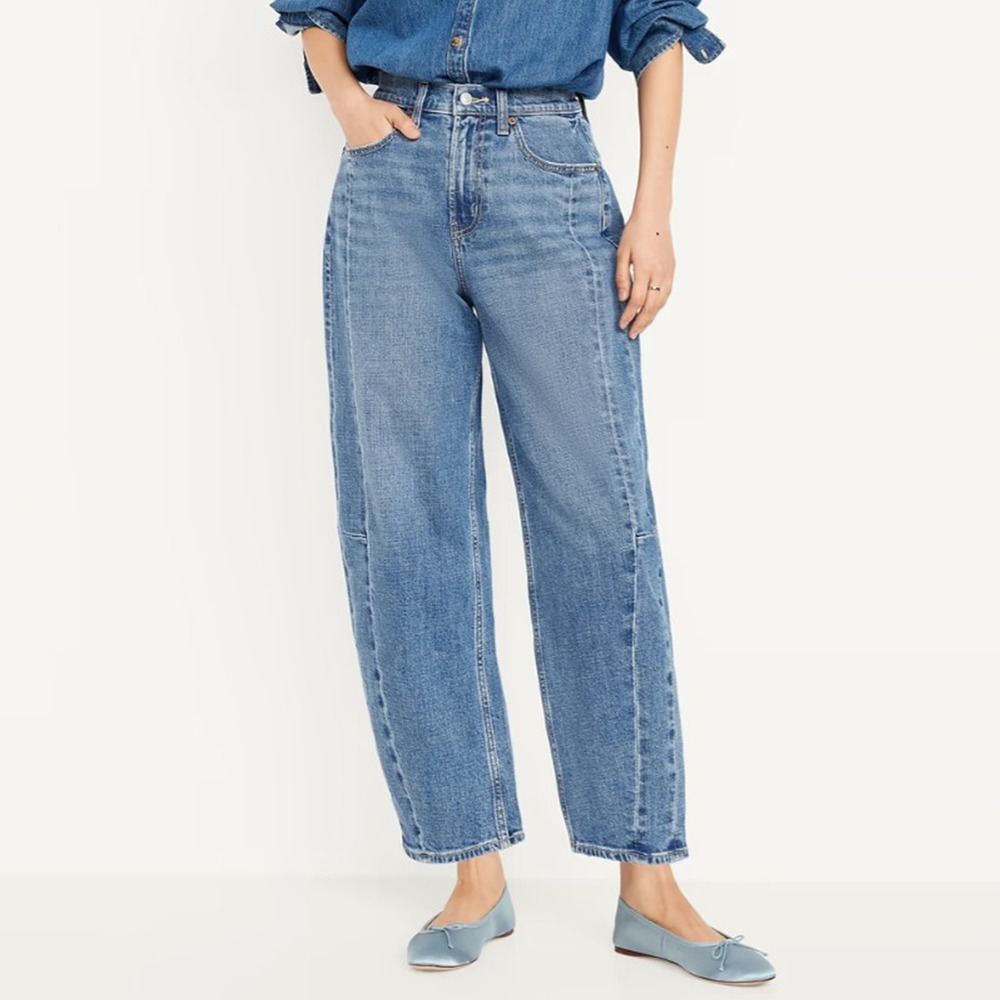 OLD NAVY High-Waisted Barrel Ankleβ Jeans Size 0